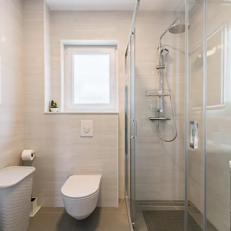 Ferias In Makarska, With Private Pool Vila *