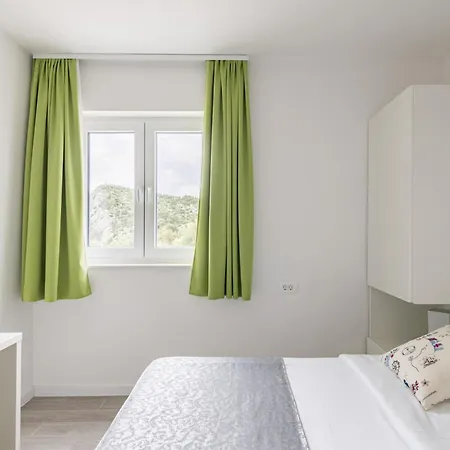 Ferias In Makarska, With Private Pool Villa